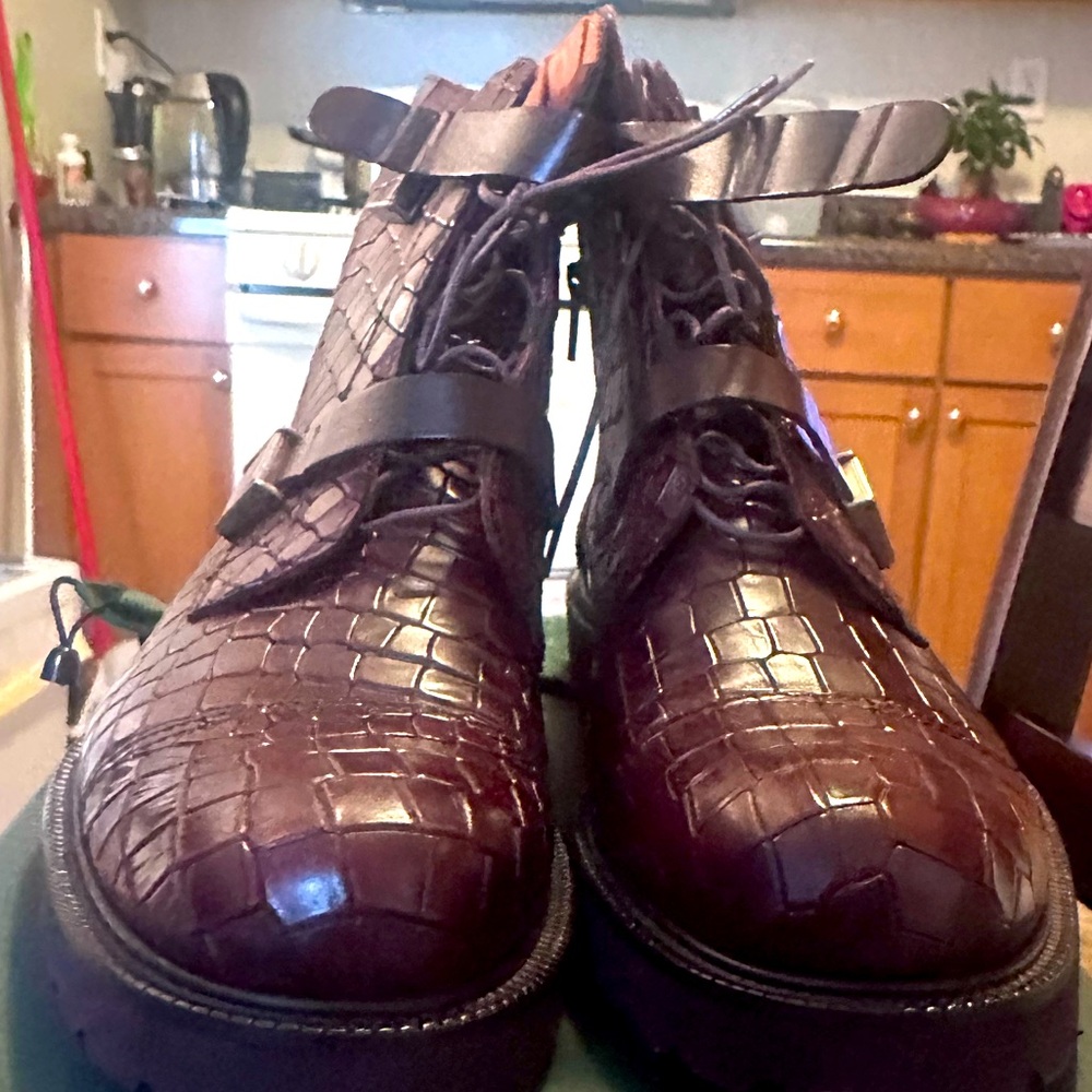 LORENS men’s boot size 10-Leather (cognac)